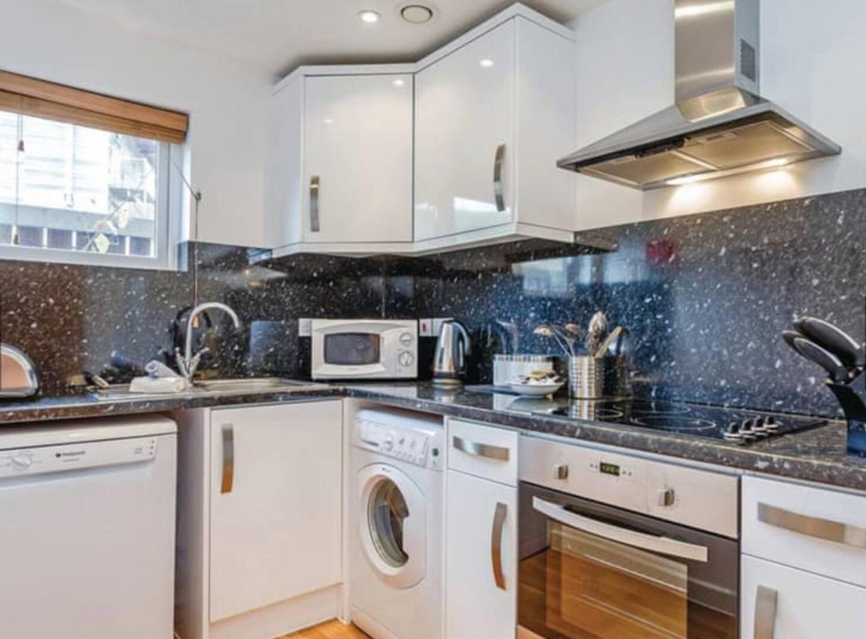 Coppercroft Cottage - Stunning Coastal Home, Walk To Beach, Sleeps 4 Porthtowan Экстерьер фото
